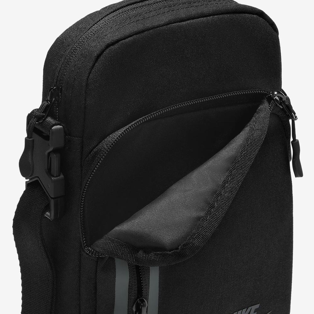 Torba Nike Premium DN2557-010 - czarna