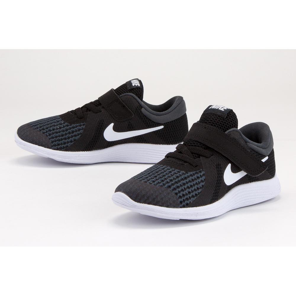 NIKE REVOLUTION 4 > 943304-006