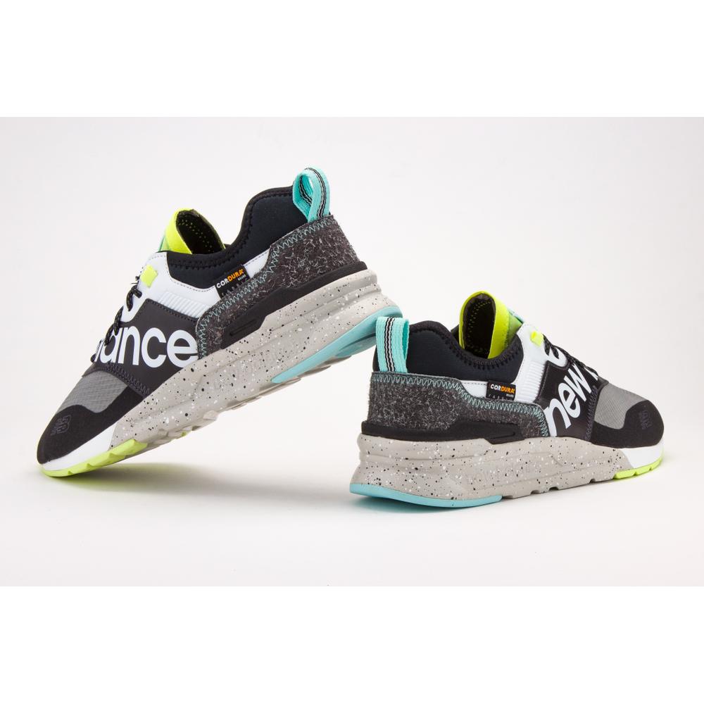 NEW BALANCE > CMT997HD