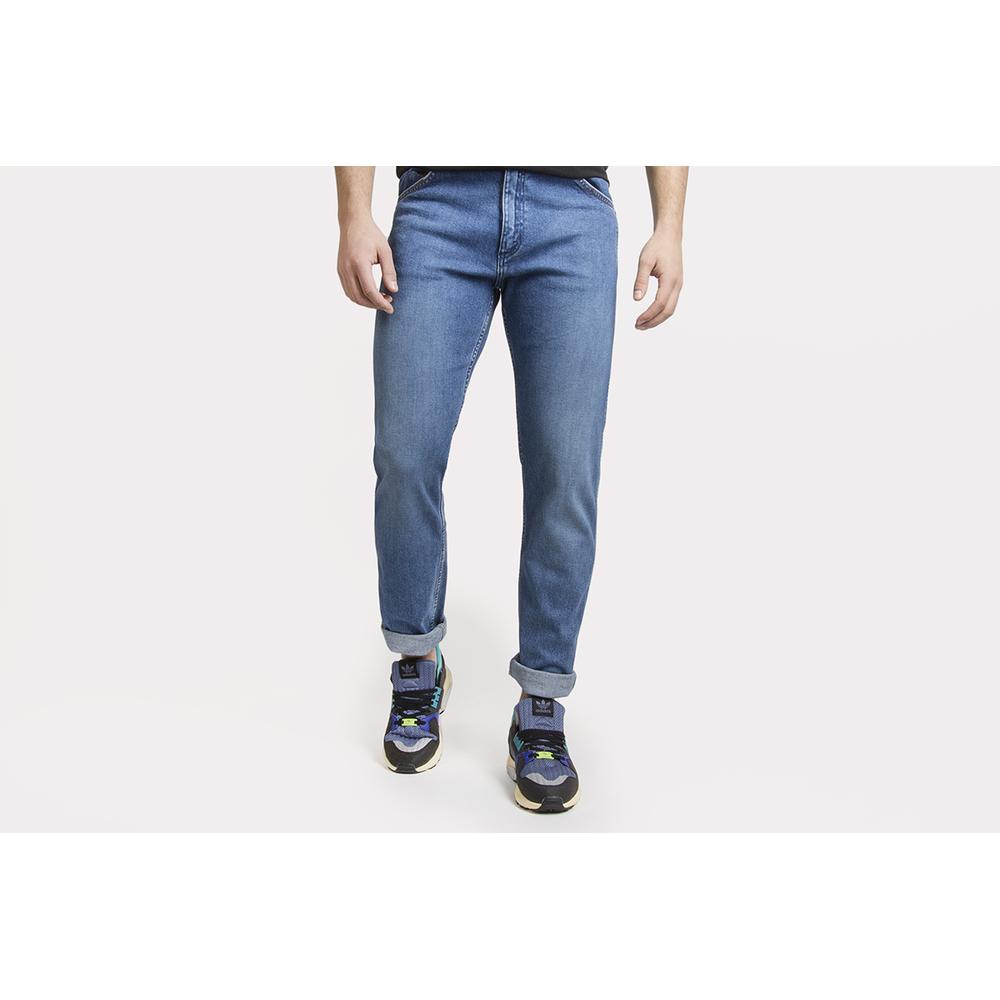 Jeansy Wrangler Icons 11MWZ Western Slim W1MZUH922