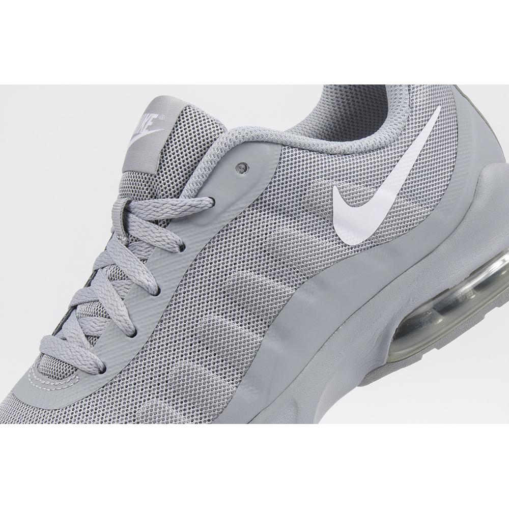 NIKE AIR MAX INVIGOR > 749680-005