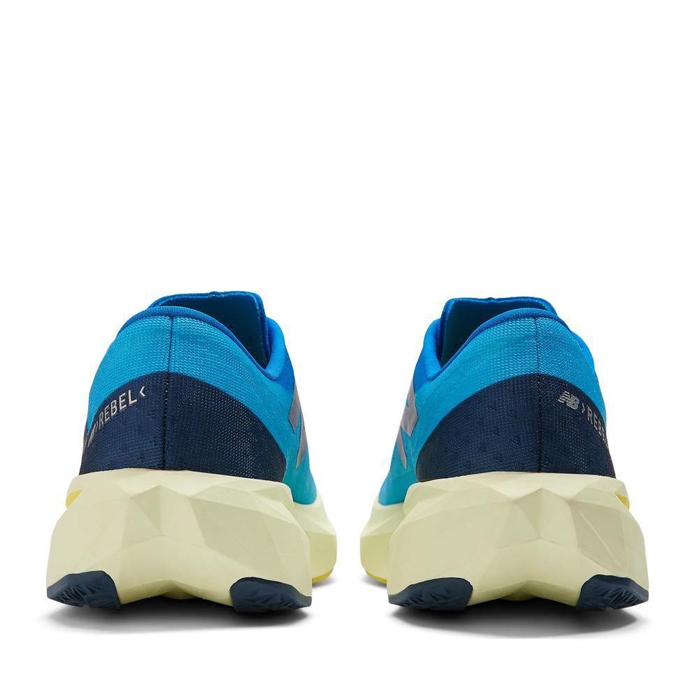 Buty New Balance FuelCell Rebel v4 WFCXLB4 - niebieskie