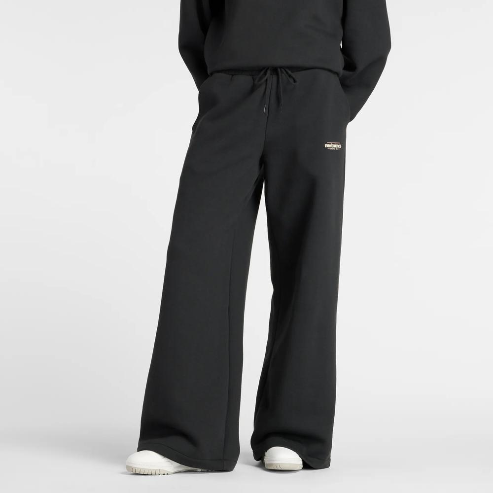 Spodnie damskie New Balance WP53903BK - czarne