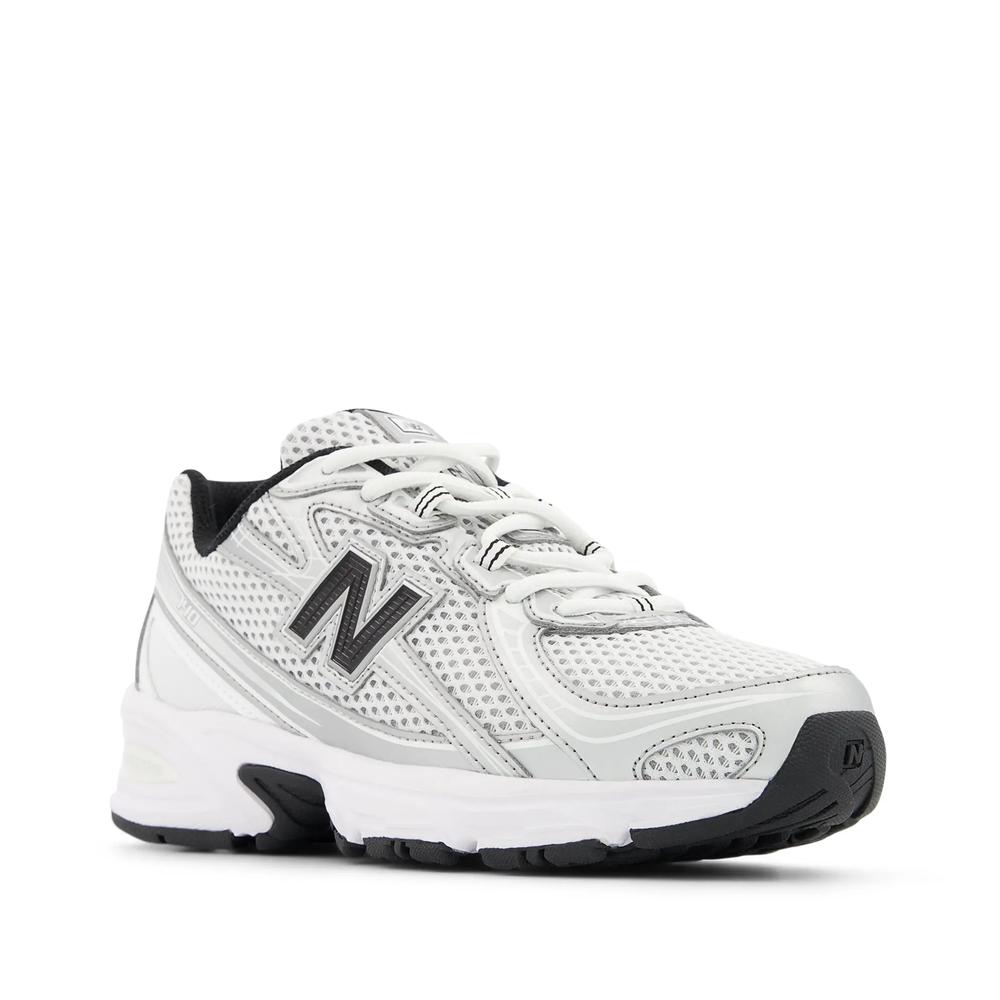 Buty młodzieżowe New Balance GR740NW - białe
