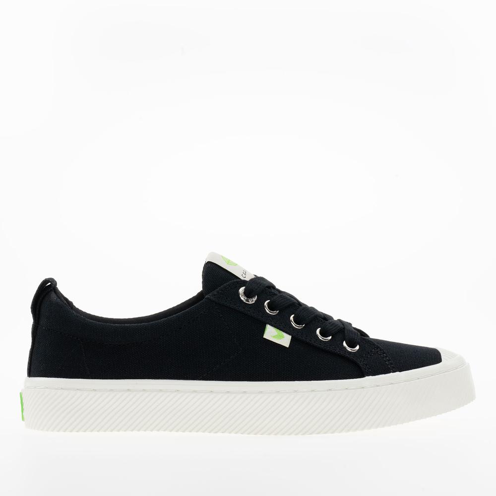 Buty damskie Cariuma Oca Low 100103B01 - czarne