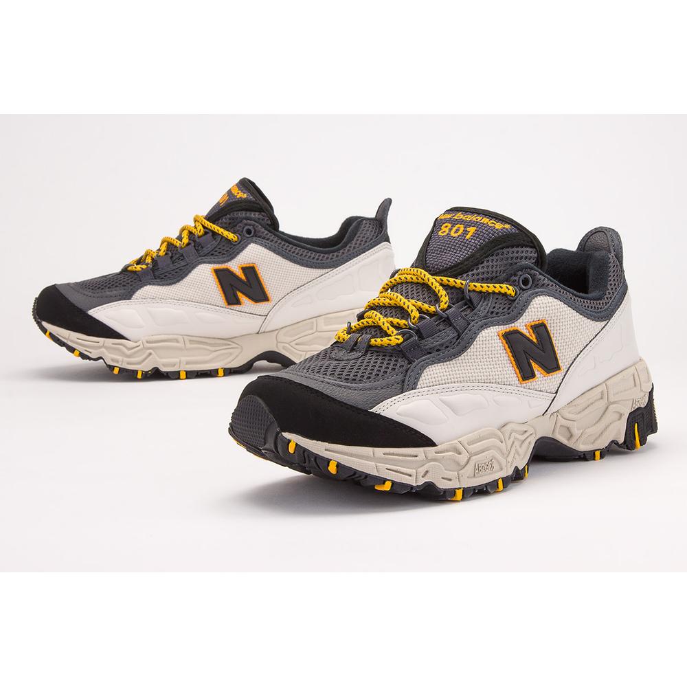 NEW BALANCE > ML801NCY