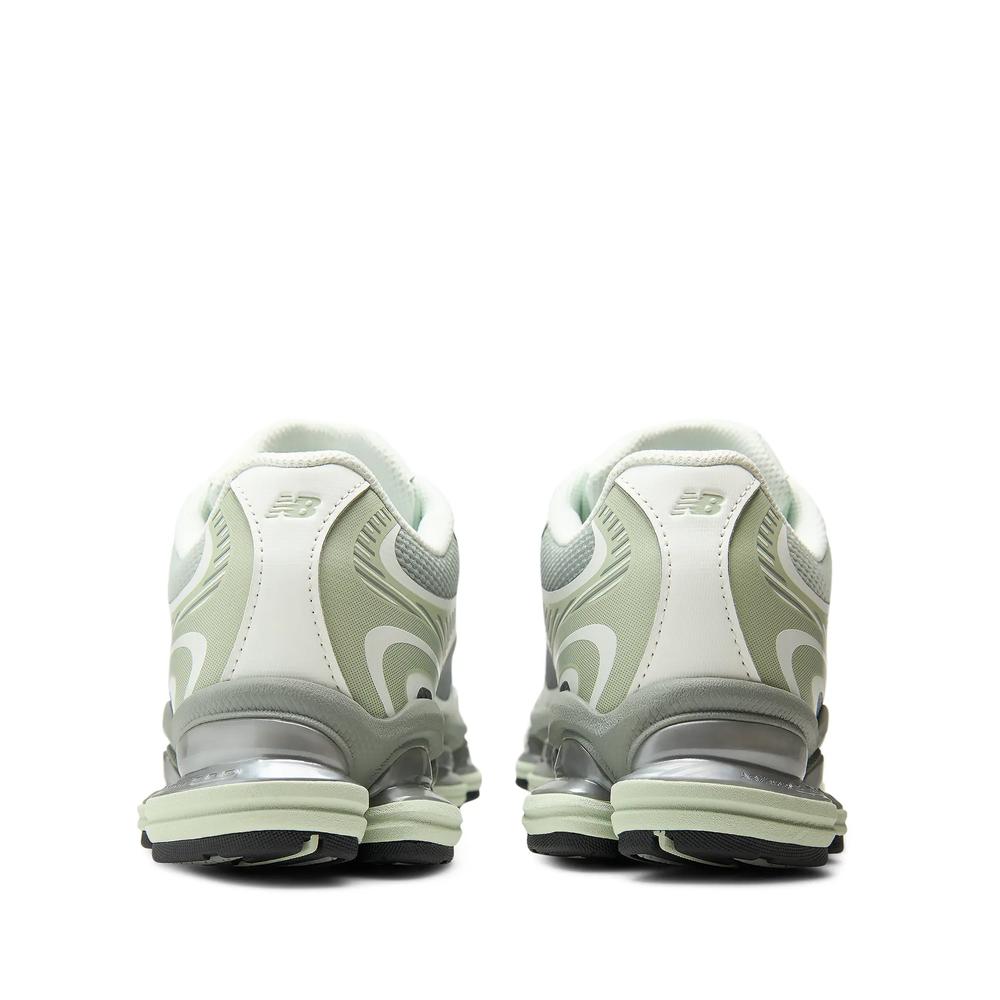 Buty unisex New Balance U20002UU - zielone