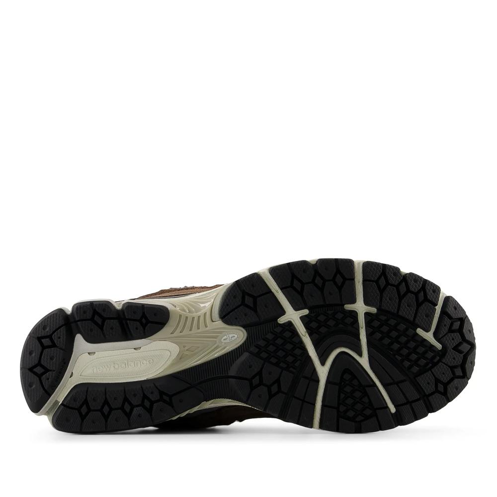 Buty unisex New Balance Protection Pack M20024J7 - brązowe