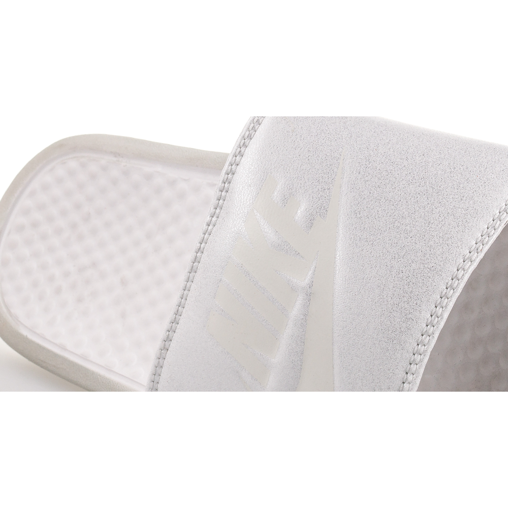 Klapki Nike Benassi Just Do It Metallic AA4149-100