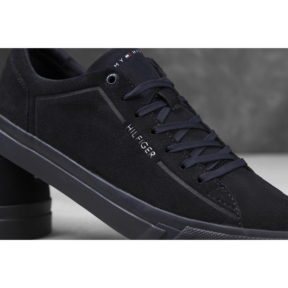 TOMMY HILFIGER CORPORATE SUEDE SNEAKER > FM0FM02090 403