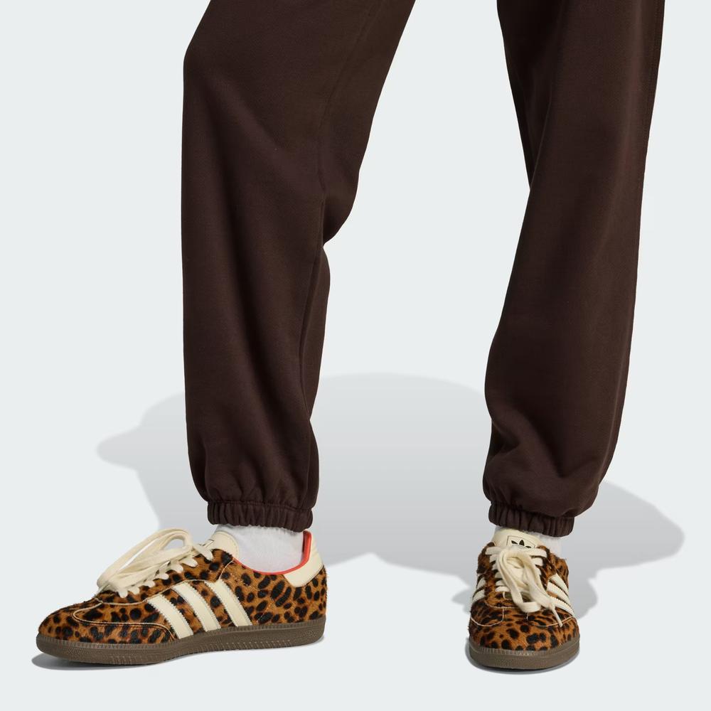 Spodnie damskie adidas Originals Essentials French Terry Regular Cuffed KC9071 - brązowe