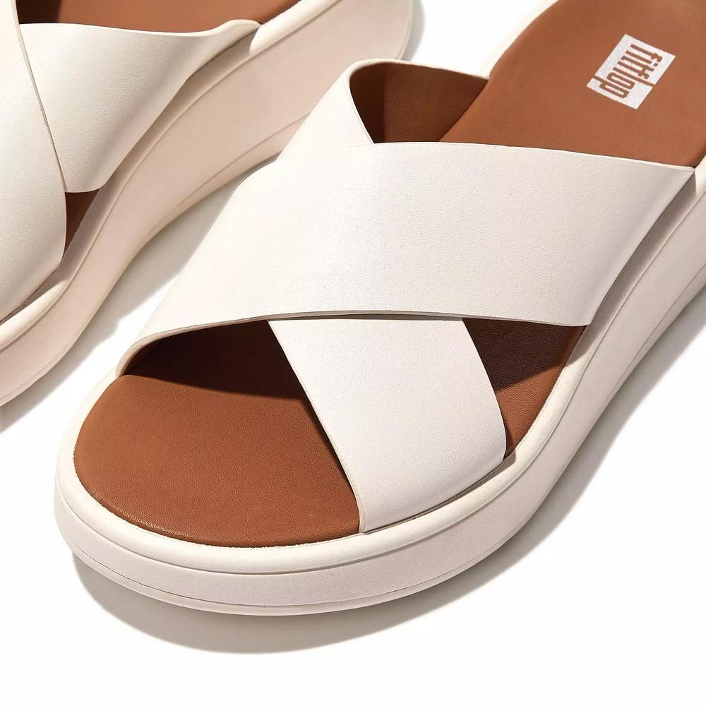 Klapki FitFlop F-Mode Leather Flatform Cross Slides FW5-477 - białe