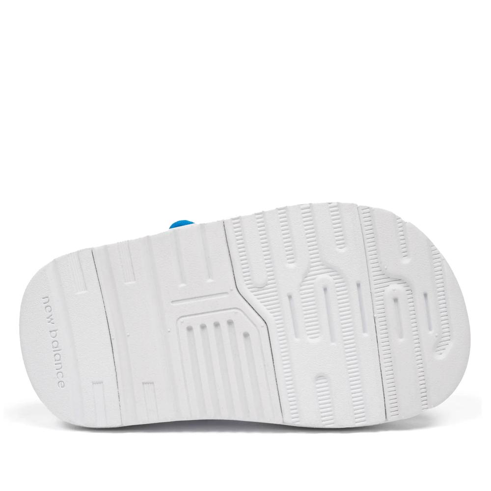 Sandały New Balance SIA750G3 - niebieskie