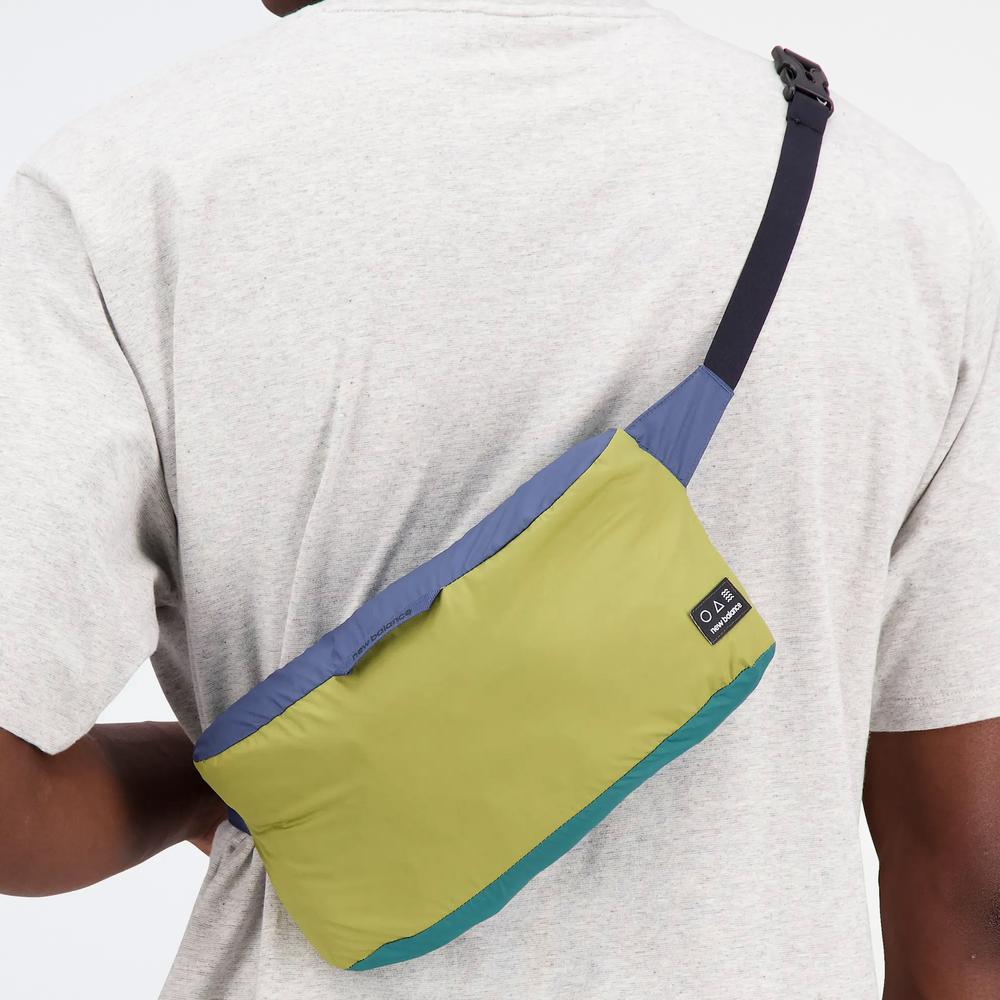 Kurtka New Balance MJ31507VDA - zielona