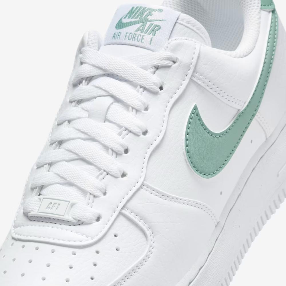 Buty damskie Nike Air Force 1 '07 Next Nature DV3808-112 - białe
