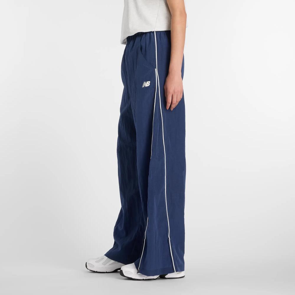 Spodnie damskie New Balance WB61Z1E6NNY  - granatowe