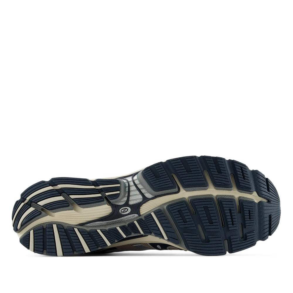 Buty unisex New Balance U189052J - brązowe