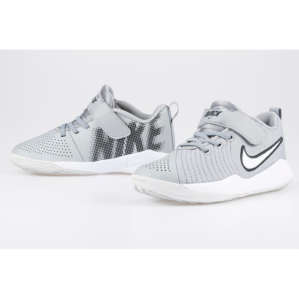 Nike Team Hustle Quick 2 > AT5299-016