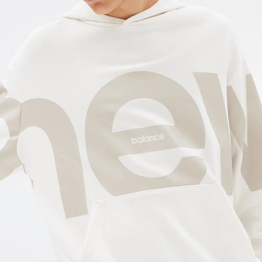 Bluza New Balance UT23504SST - biała