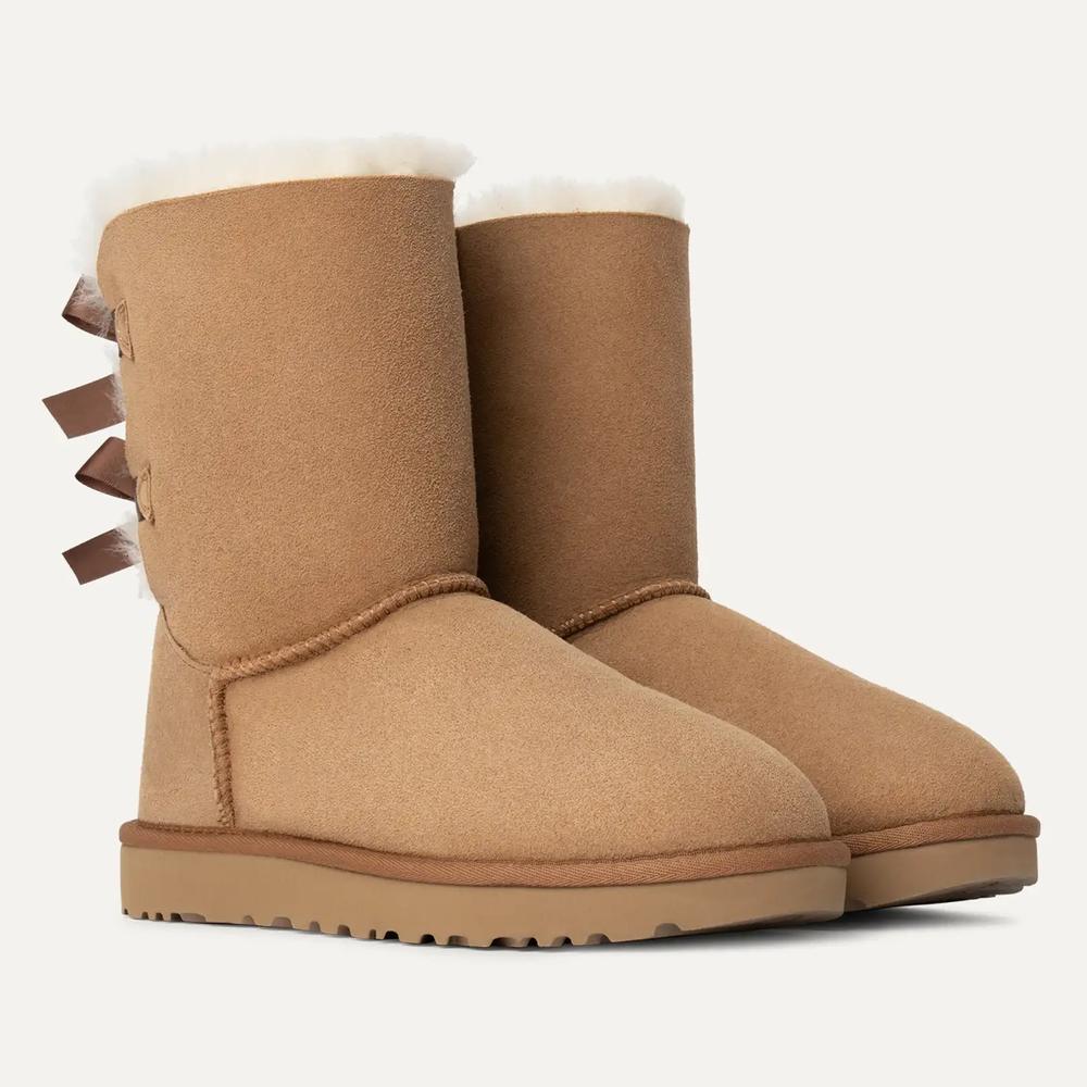 Buty damskie UGG W Bailey Bow II 1016225-CHE - brązowe