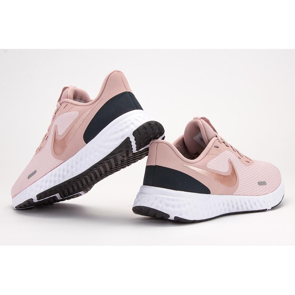 NIKE REVOLUTION 5 > BQ3207-600