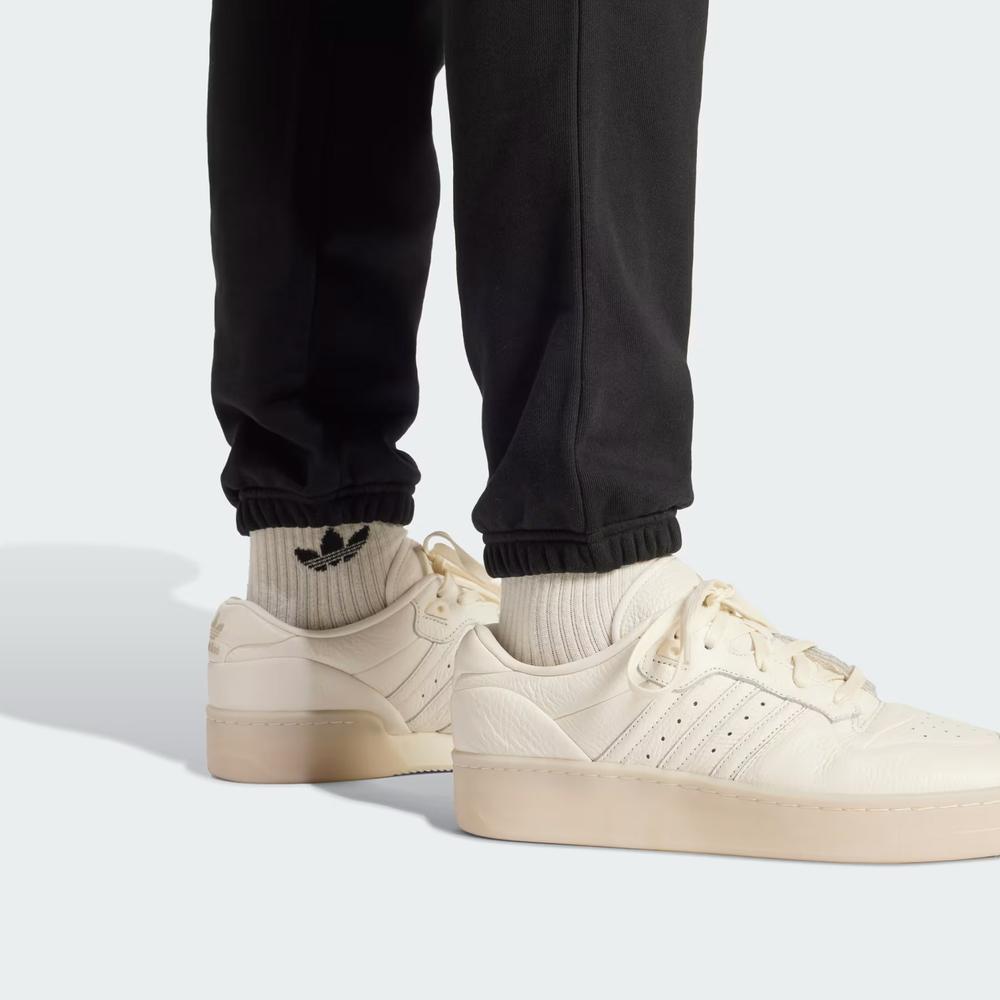 Spodnie męskie adidas Trefoil Essentials French Terry JD2422 - czarne