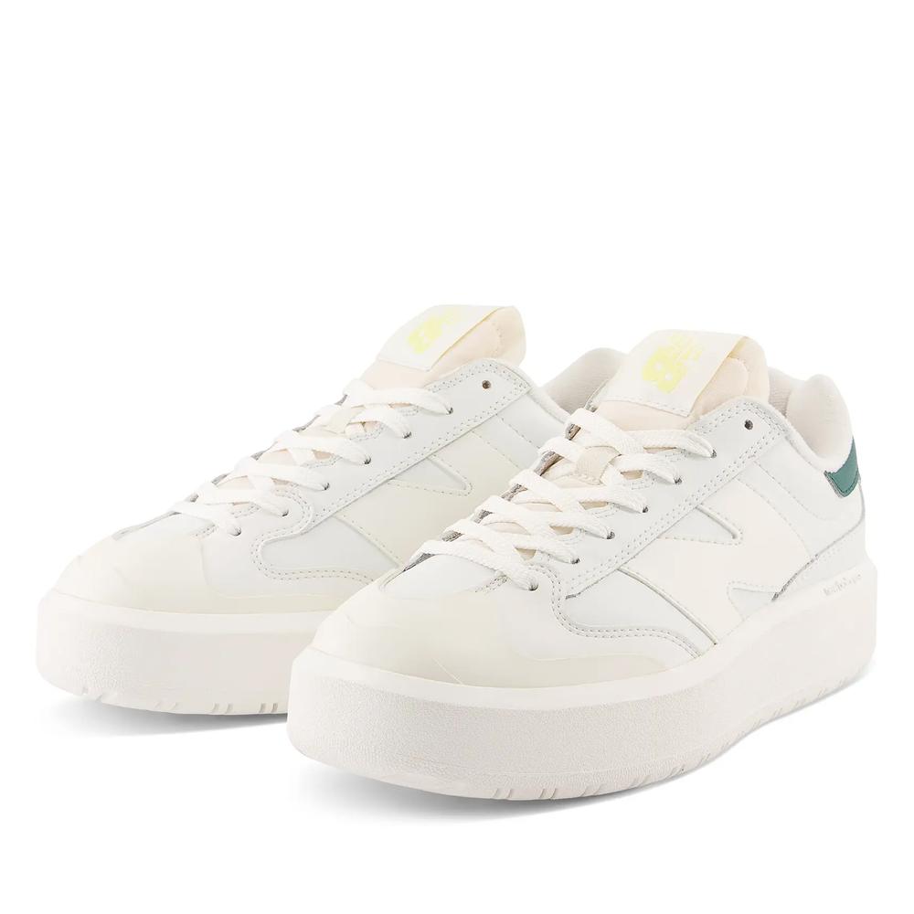 Buty New Balance CT302LF - białe