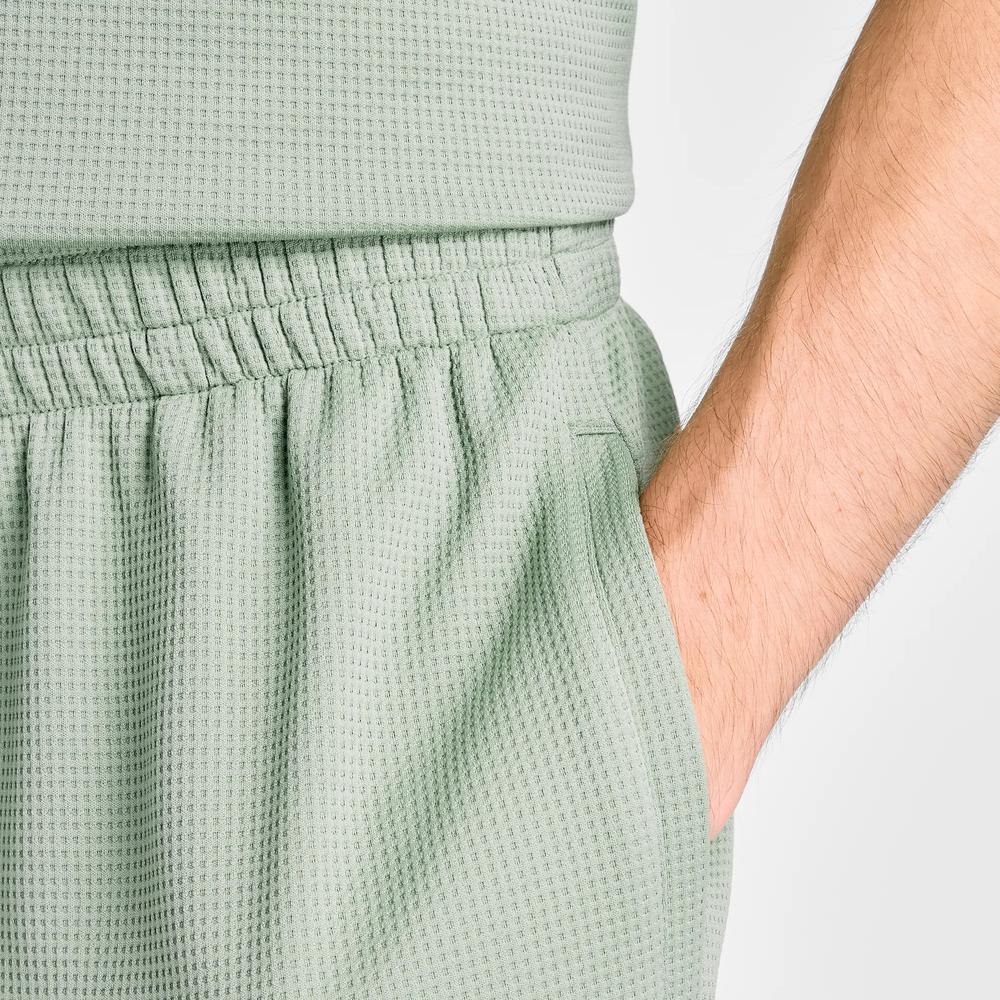 Spodenki męskie New Balance MB61V17CAAR - zielone