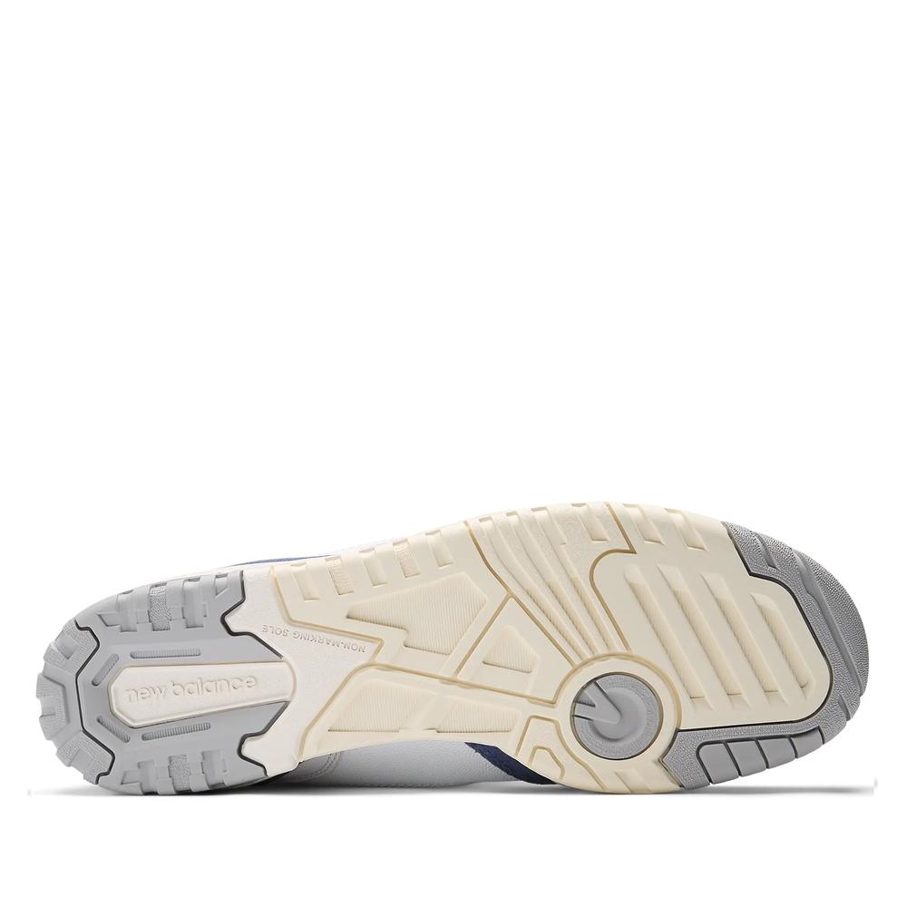 Buty New Balance BB550BWG - białe