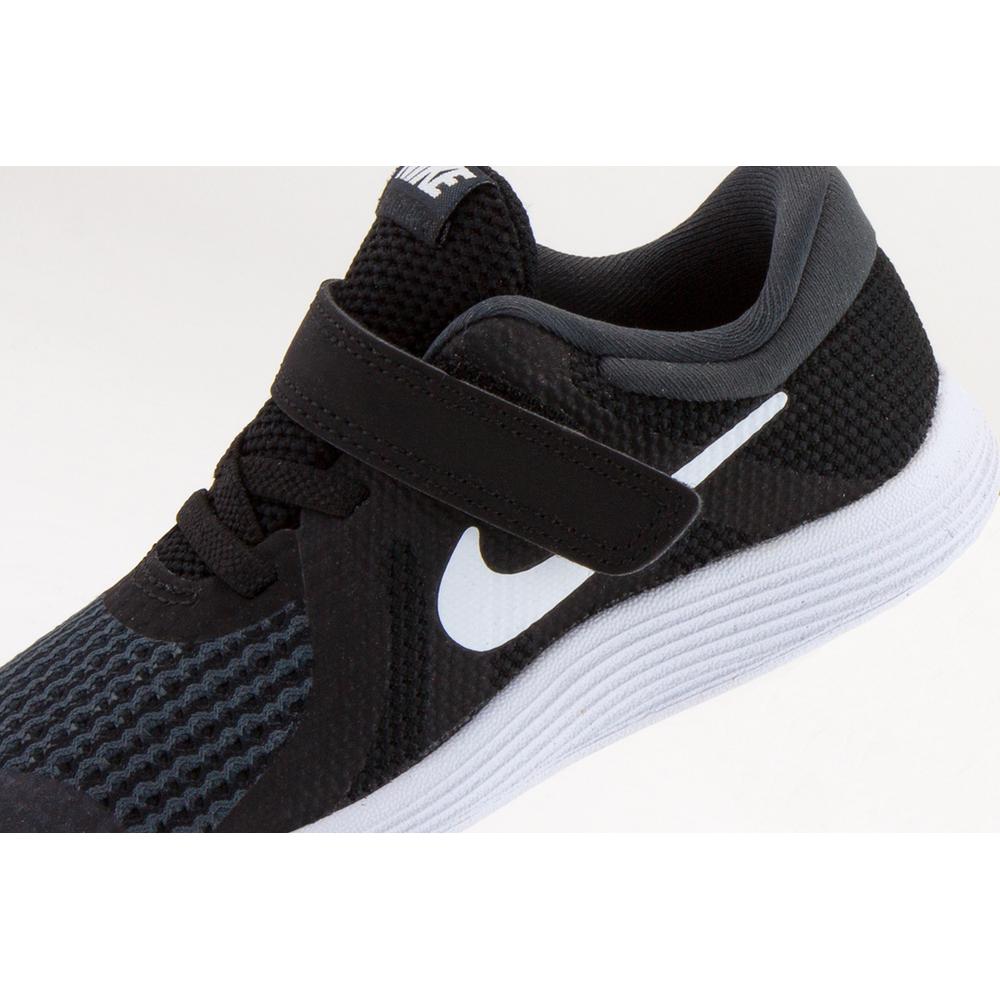 NIKE REVOLUTION 4 > 943304-006