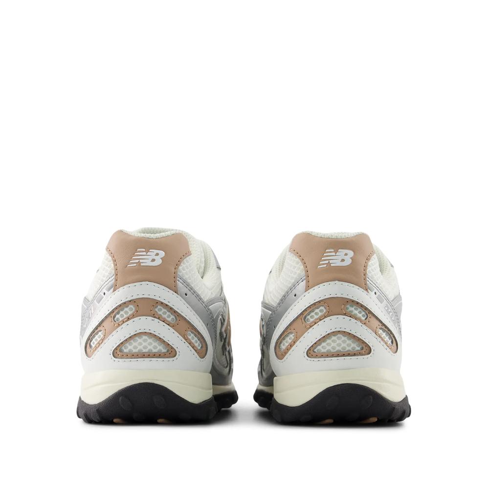 Buty unisex New Balance U204LSWA - srebrne