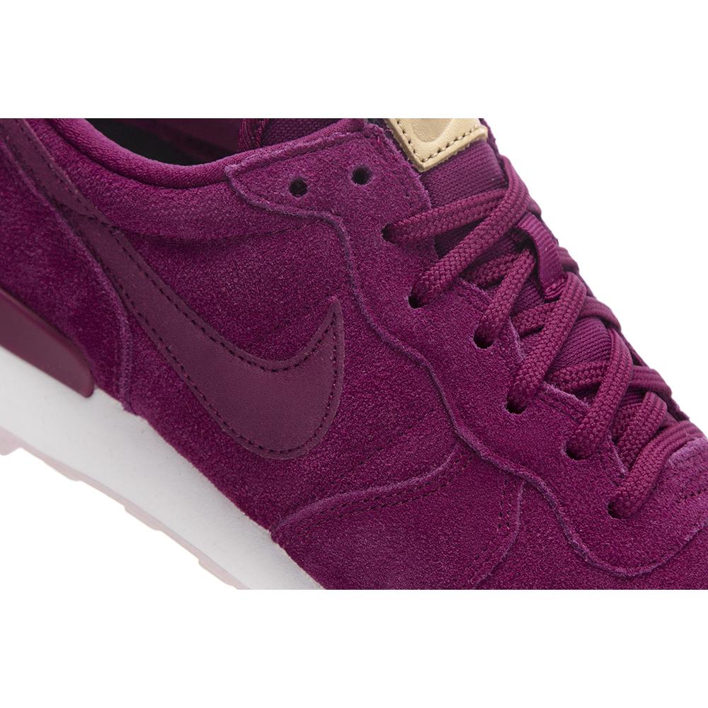 NIKE INTERNATIONALIST PREMIUM > 828404-603