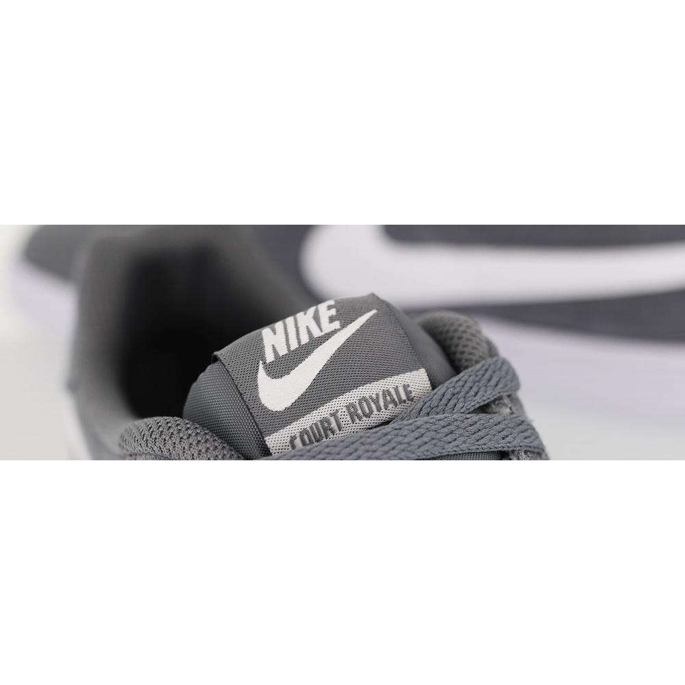 Nike Court Royale Suede 819802-010