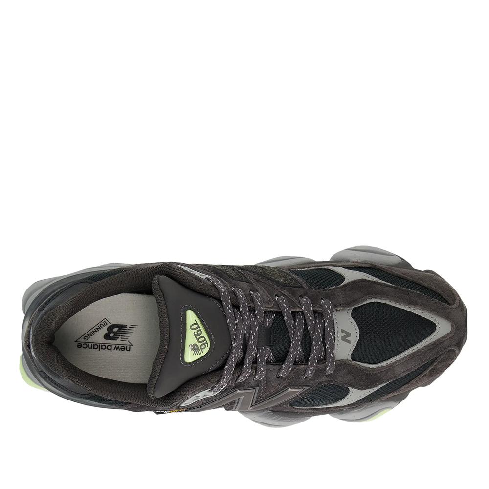 Buty unisex New Balance U90602P8 - brązowe