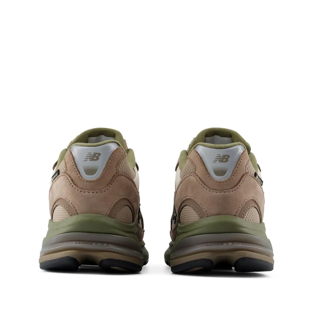 Buty unisex New Balance U20105HA - brązowe