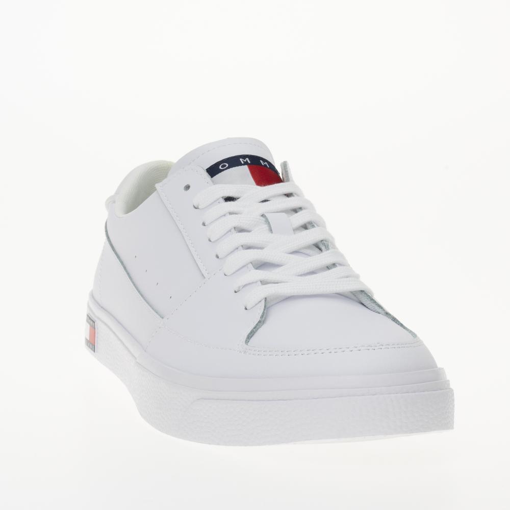 Buty Tommy Jeans Vulcanized Essential EM0EM01398-YBS - białe