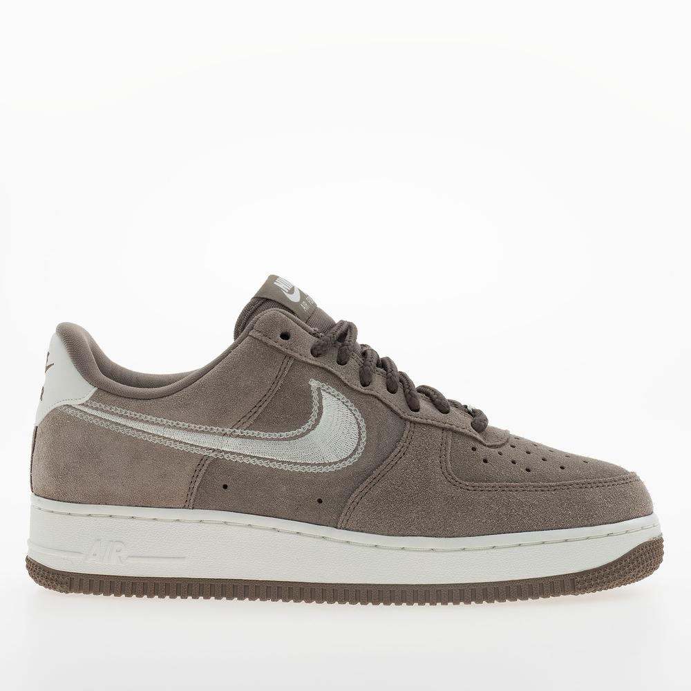 Buty męskie Nike Air Force 1 '07 HJ4465-200 - brązowe
