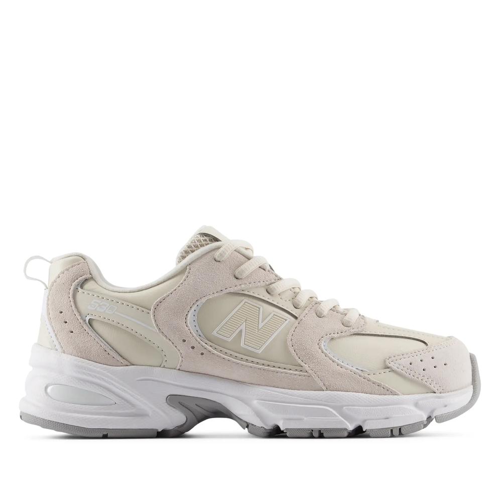 Buty młodzieżowe New Balance G5304V7 - beżowe
