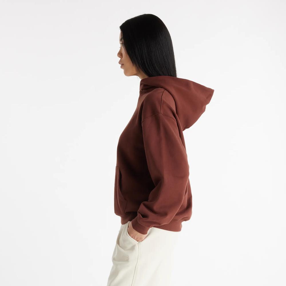 Bluza New Balance WT41537ROK - brązowa
