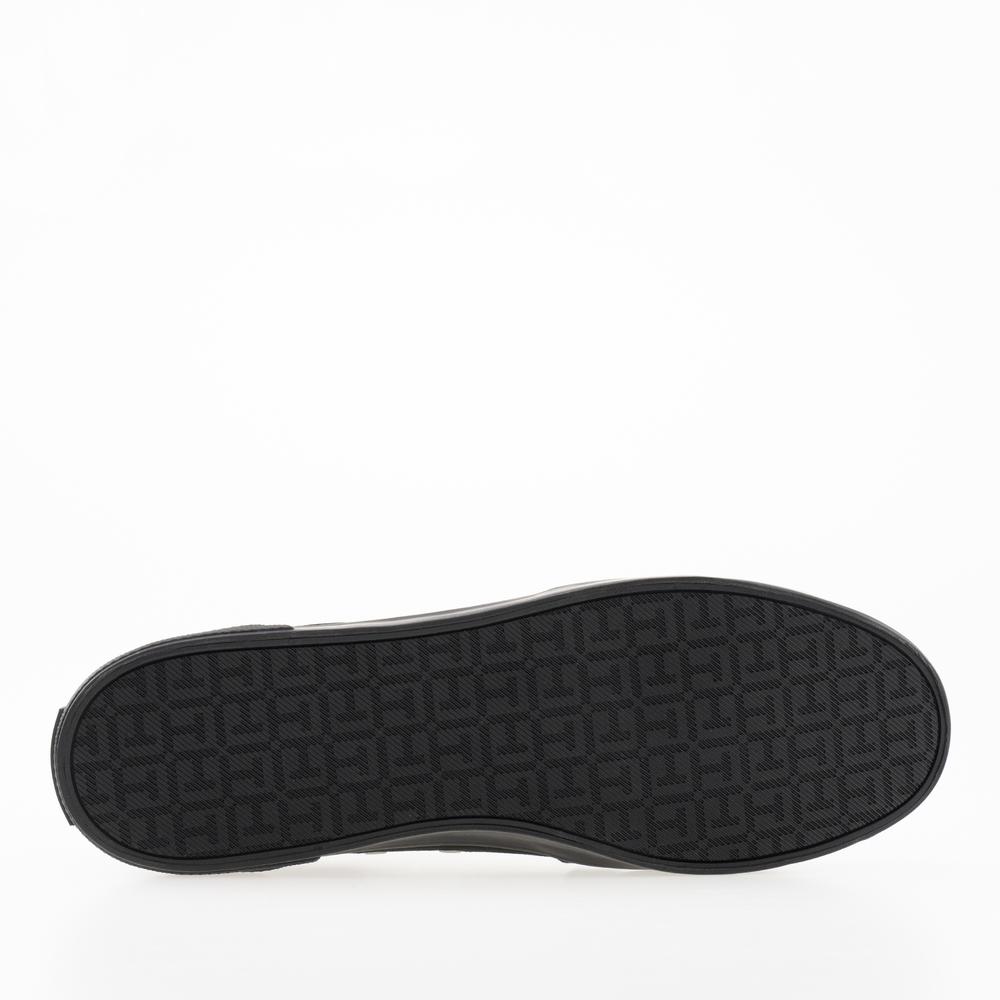Buty Tommy Hilfiger Iconic Slip On FM0FM00597-0GK - czarne