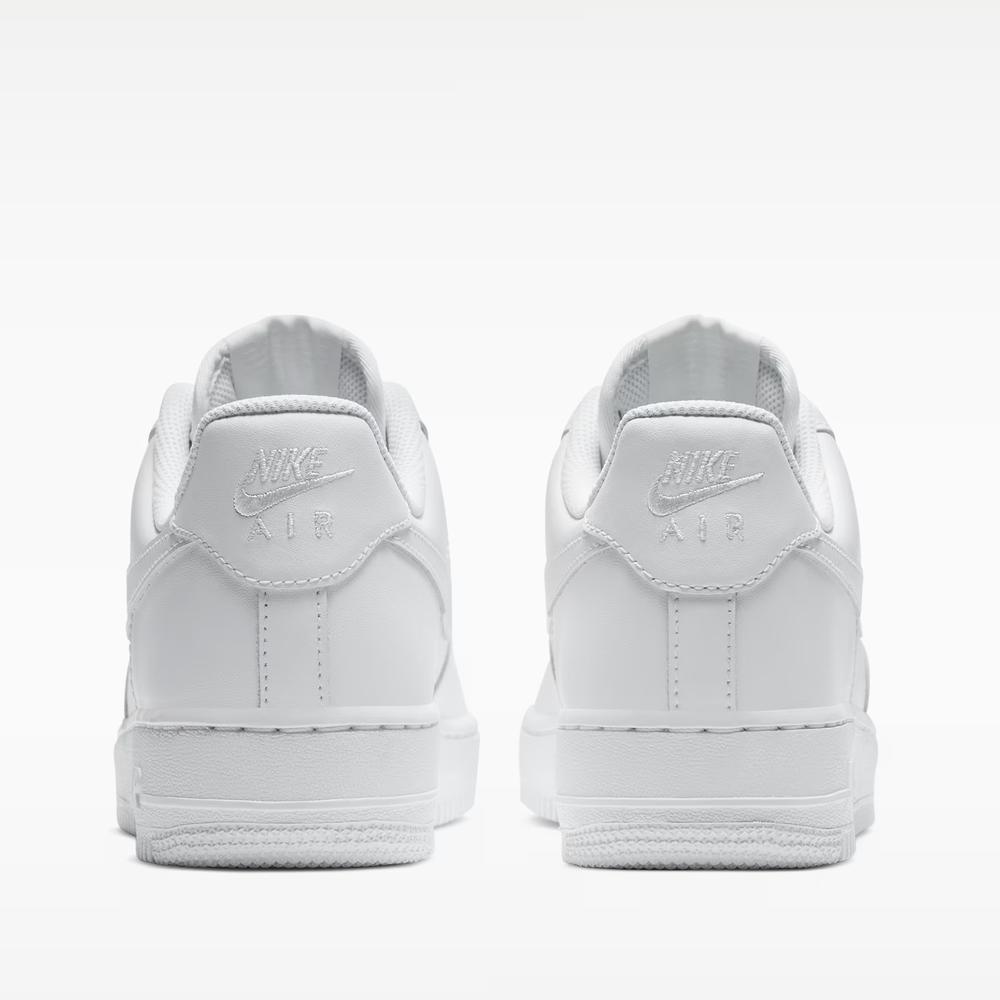 Buty damskie Nike Air Force 1 '07 DD8959-100 - białe