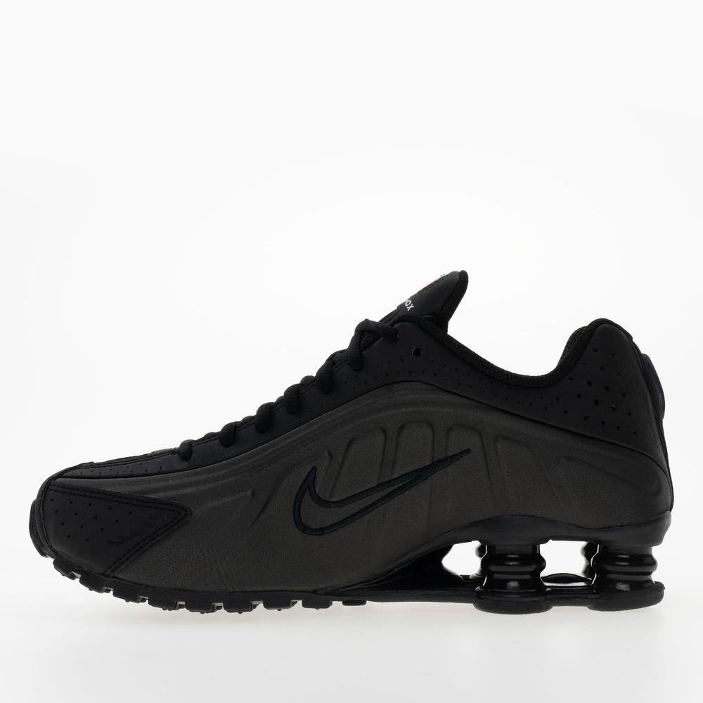 Buty młodzieżowe Nike Shox R4 CW2626-003 - czarne
