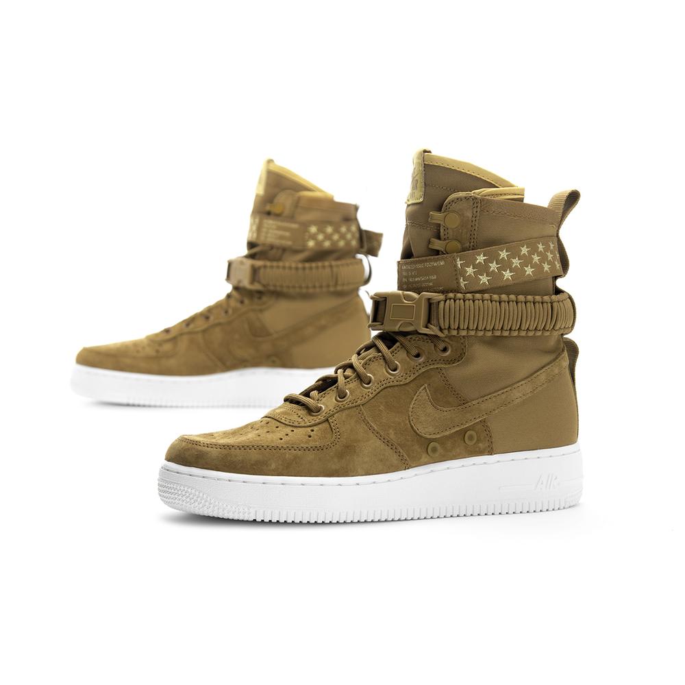 NIKE W SF AIR FORCE 1 > 857872-203