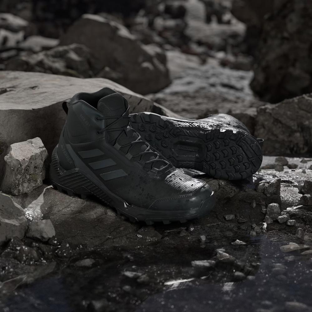 Buty męskie adidas Terrex Eastrail 2.0 Mid Rain.Rdy Hiking HP8600 - czarne