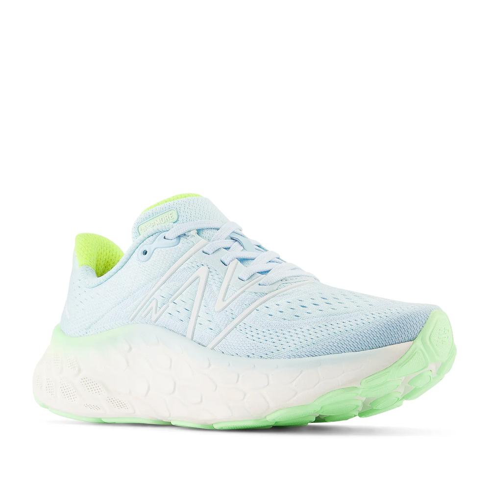 Buty New Balance Fresh Foam More v4 WMORCK4 - niebieskie