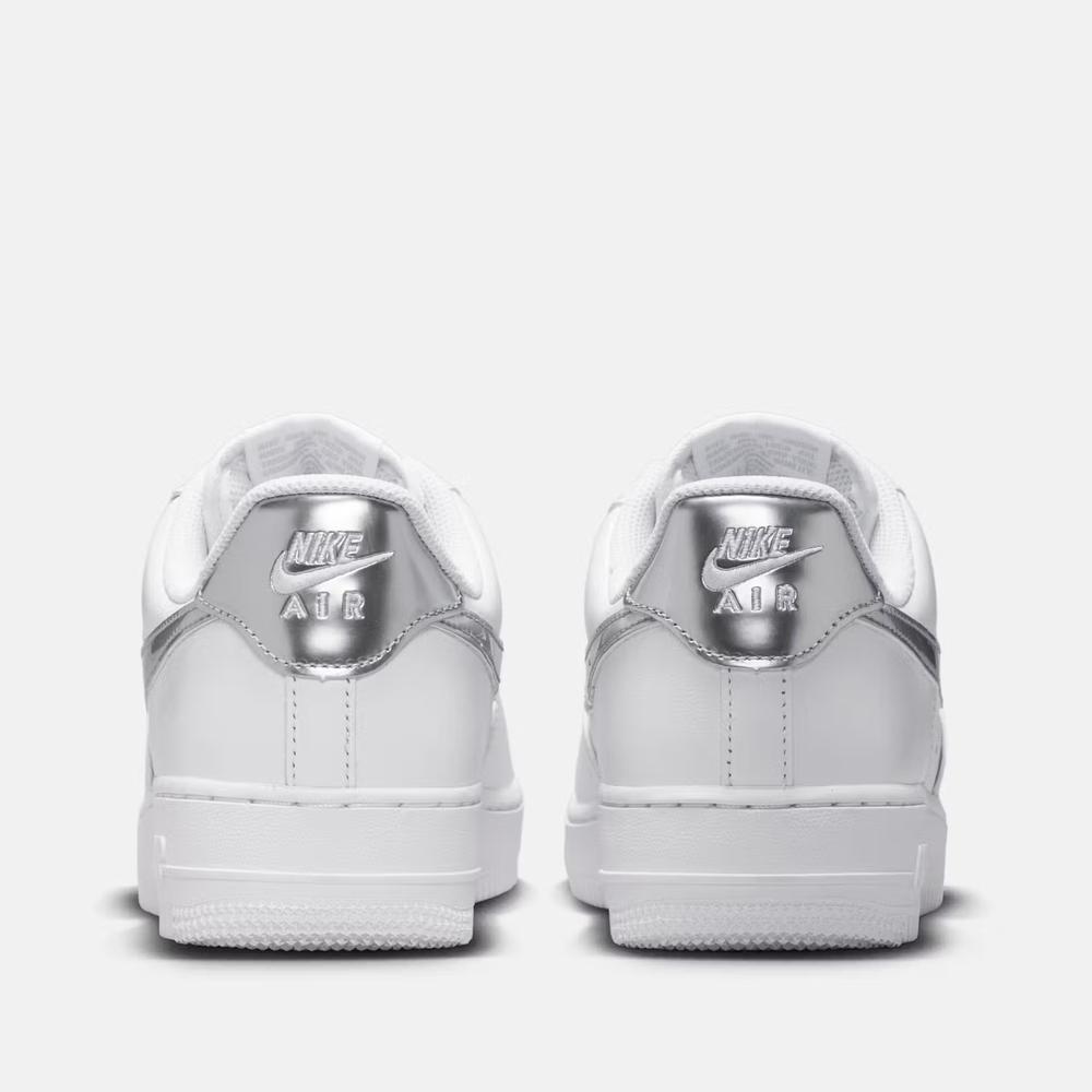 Buty damskie Nike Air Force 1 '07 SE IV5102-100 - białe