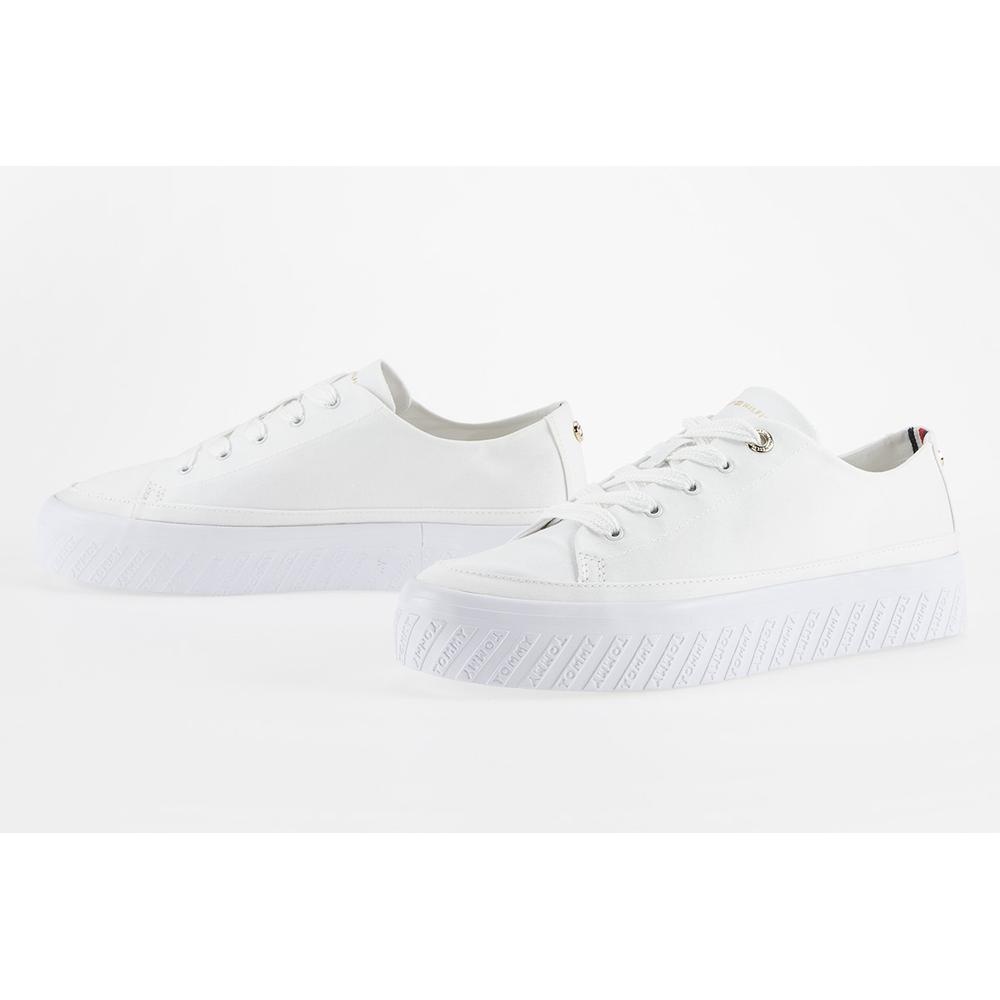 Buty Tommy Hilfiger Monochromatic Vulc Sneaker FW0FW06460-YBR - białe