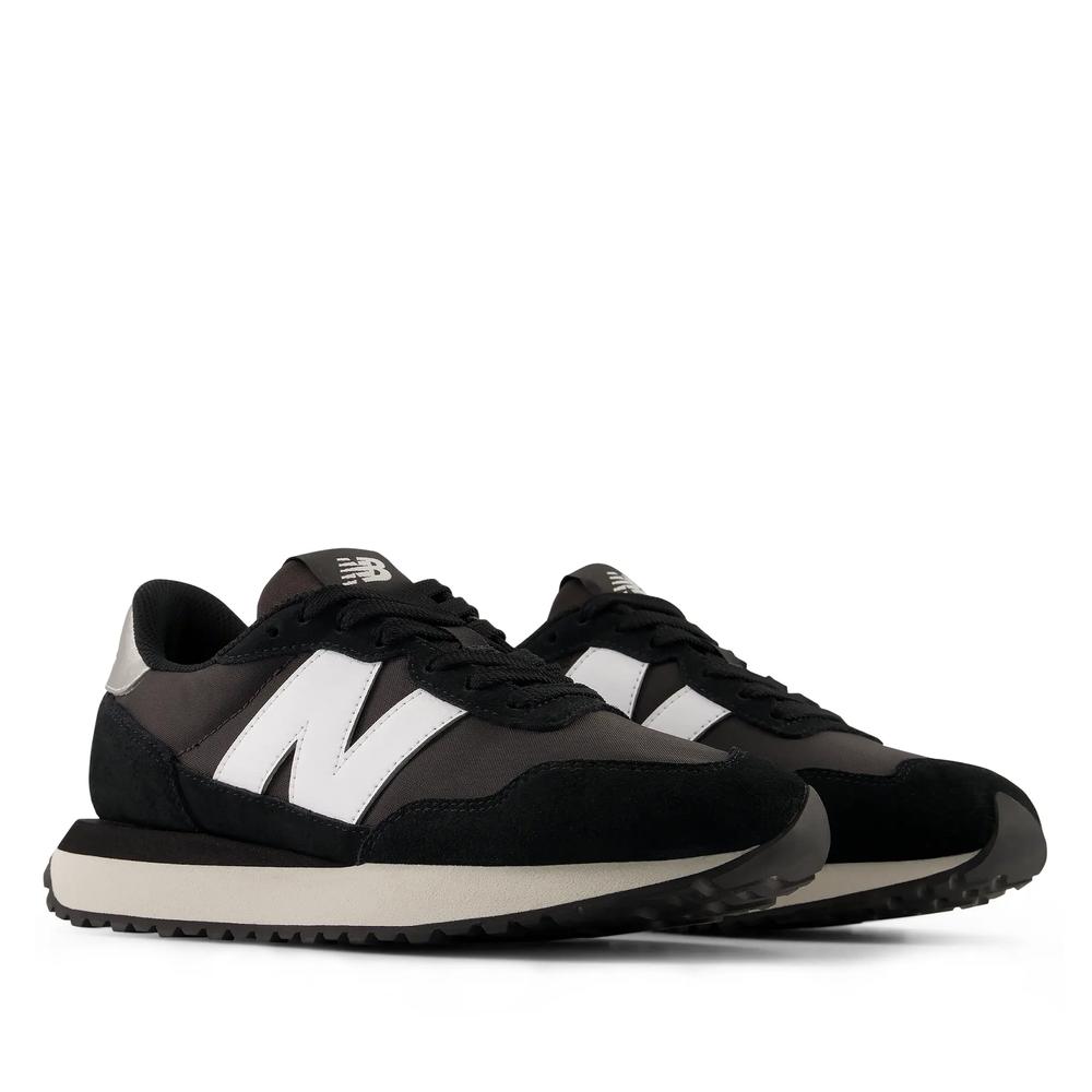 Buty damskie New Balance W23731P - czarne
