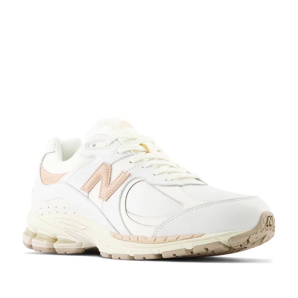 Buty New Balance M2002RVF - białe