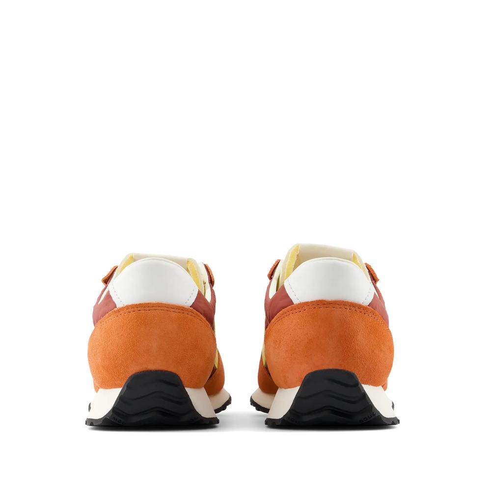 Buty unisex New Balance U4712FA - pomarańczowe